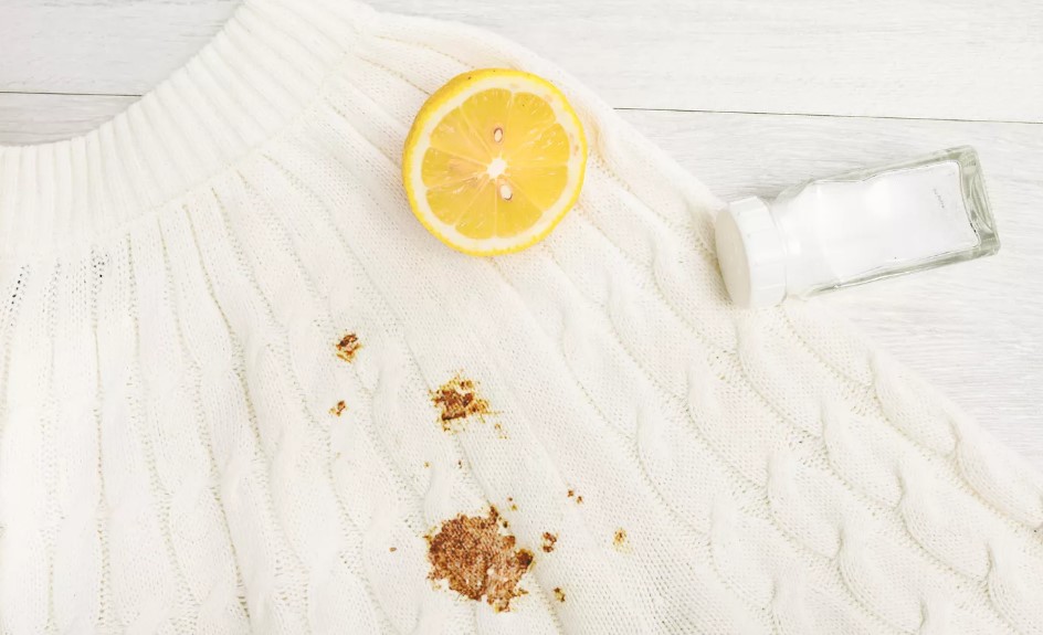 How to Remove Rust Stains From Clothing